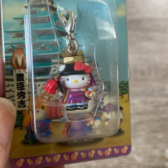 Hello Kitty Keyring New in Packaging - Picture 2 of 3